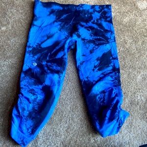 Lulu Lemon Blue Tie Dye Leggings